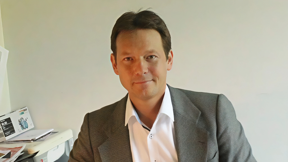 Dr. Félix Fuders opinión chile país neoliberal